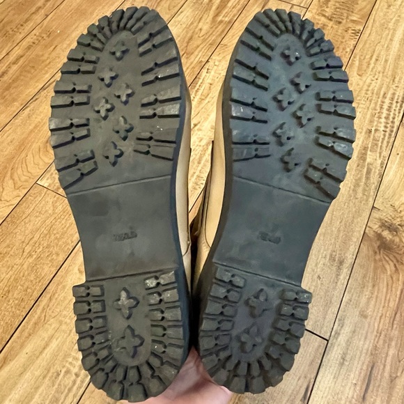 Women’s Buckled Boot - Picture 3 of 6